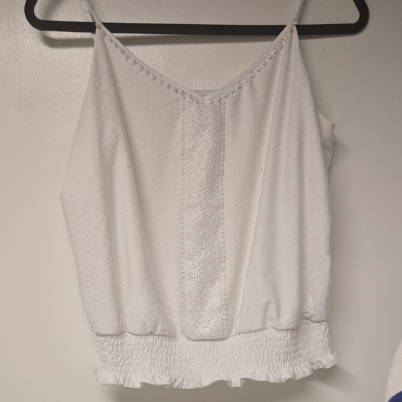 White House Black Market Tops - WHBM White Top Sz M